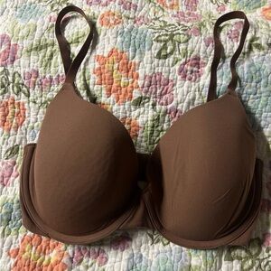 Skims Everyday T-Shirt Bra